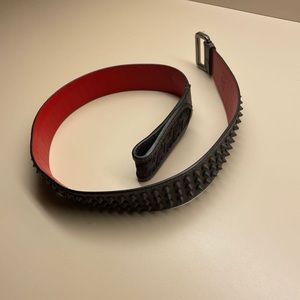 Louis Vouiton belt Retail $490 slightly worn